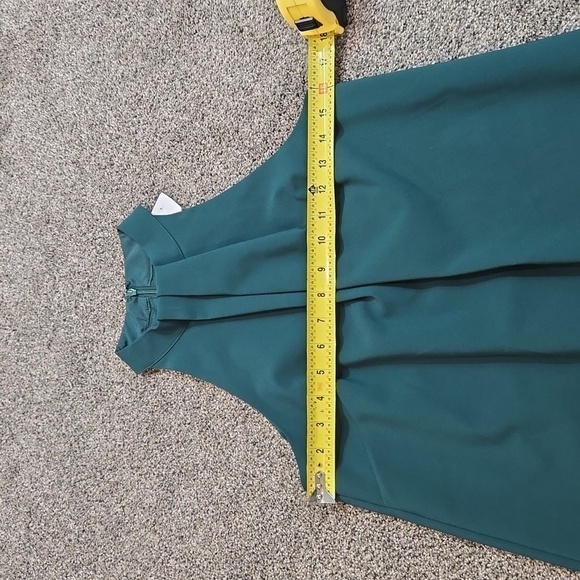 NEW Aidan Mattox Feather Trimmed Crepe cocktail Trapeze halter forest Dress sz 6 - Picture 4 of 11